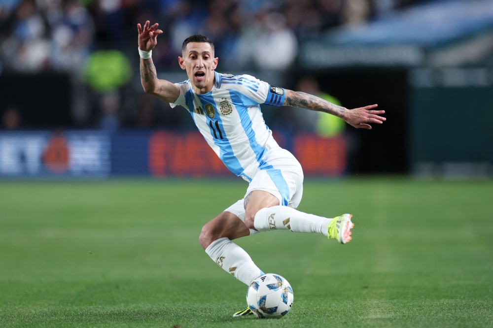 Angel Di Maria will not be able to finish his career in his native Rosario.— AFP pic