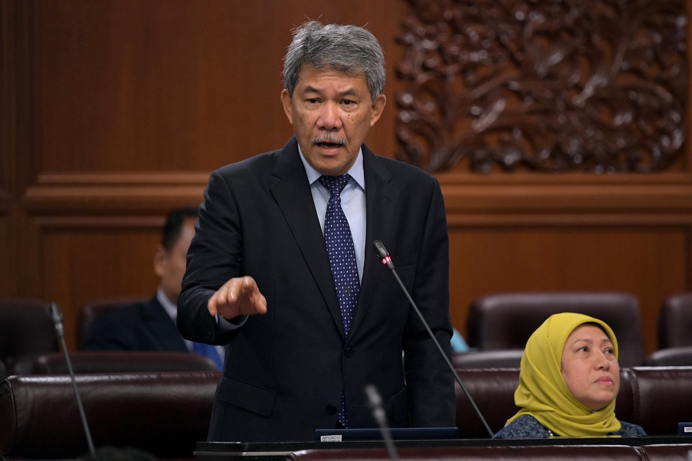 Foreign Minister Datuk Seri Mohamad Hasan said as a trading nation, it is important for Malaysia to establish good relations with all countries, in an effort to explore new trade and investment opportunities. — Bernama pic  