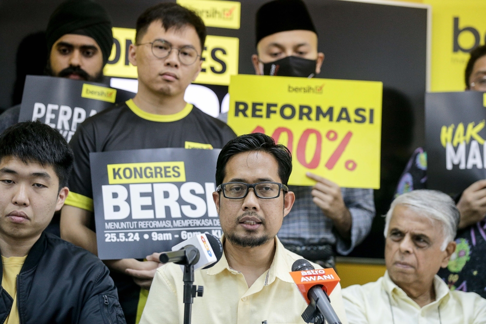 Bersih chairman Muhammad Faisal Abdul Aziz said any government, including the present administration, could transform into a dictatorship  — Picture by Sayuti Zainudin
