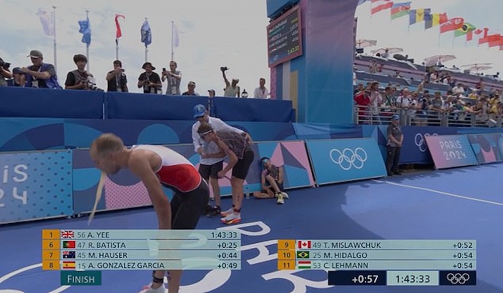 Canadian triathlon athlete Tyler Mislawchuk placed 9th in the Olympics 2024 event. — Screenshot of TV broadcast