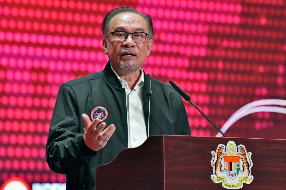Effective collaboration between Malaysia and Japan is essential to driving sustainable economic growth and development, said Prime Minister Anwar Ibrahim. — Bernama pic