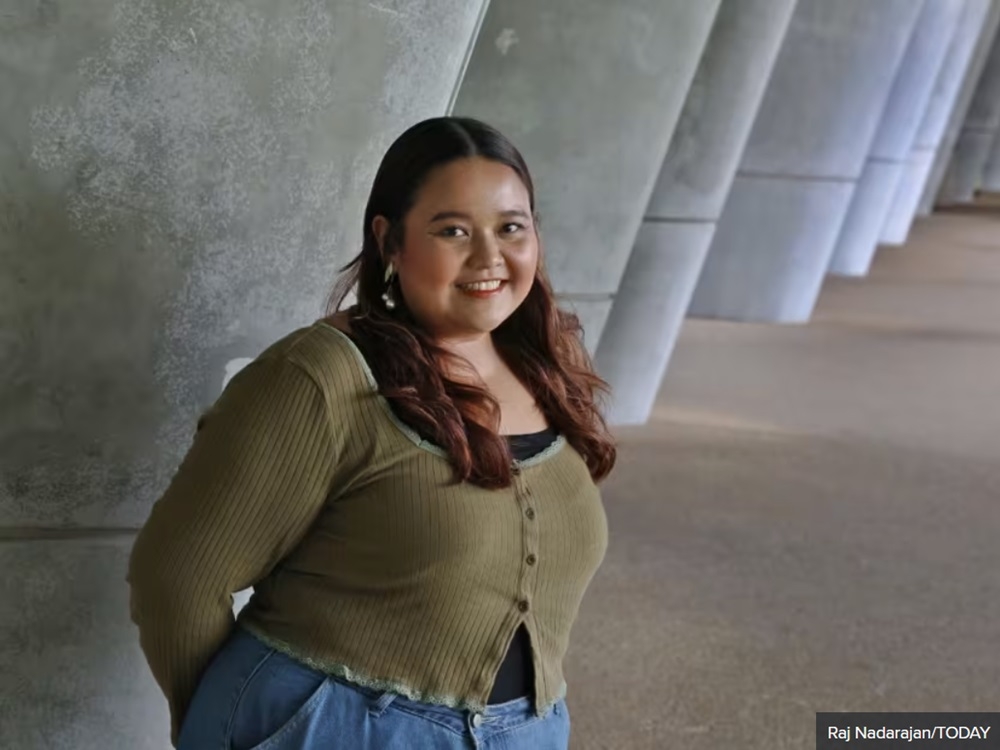Aisha Shamsudin (pictured) overcame challenges during her four-year undergraduate journey, while her mother battled breast cancer and her family had financial strains. — Raj Nadarajan/TODAY pic