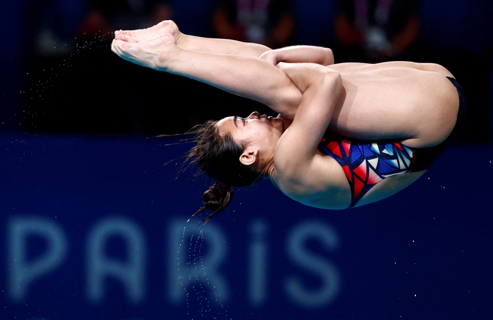 Malaysian diver Nur Dhabitah Sabri’s hopes for an Olympic medal in the women’s 3-metre springboard event fell short today at the 2024 Paris Olympics. — Reuters pic