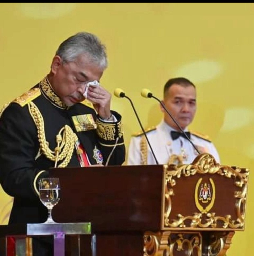 The Pahang Sultan urged residents in the pray for relief from disasters. — Picture from Facebook/Sultan Abdullah Riayatuddin Al-Mustafa