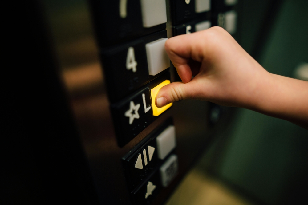 Cheras district police chief, Assistant Commissioner Ravindar Singh Saban Singh, confirmed that the two boys, aged 10 and 11, were believed to have been trapped in the apartment elevator for about nine hours. — Picture from pexels.com