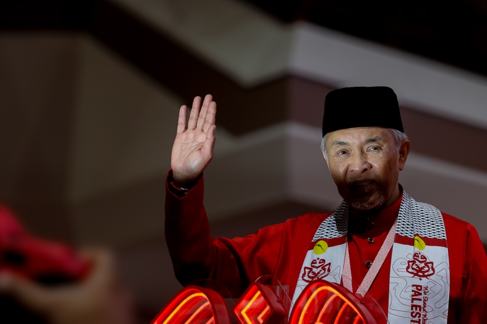 Zahid said the CEAC is necessary as Malaysia is turning to new sources of growth and production like rare earths and TVET. — Picture by Raymond Manuel