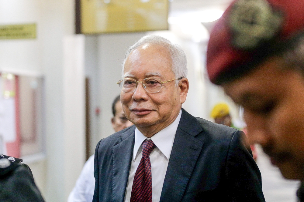 Umno secretary-general Datuk Asyraf Wajdi Dusuki yesterday disclosed that Datuk Seri Najib Razak’s full pardon and release from prison were among the top proposals from the party grassroots raised at its ongoing annual convention. — Picture by Sayuti Zainudin