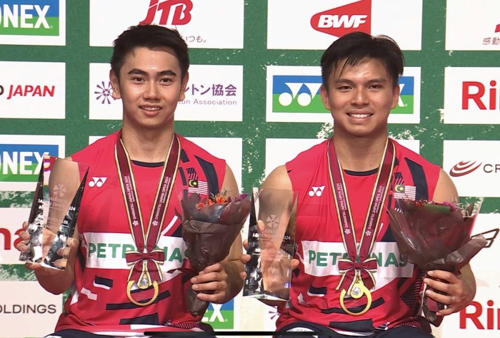 Malaysian’s men’s doubles pair Goh Sze Fei — Nur Izzuddin Rumsani won the men’s finals of the Daihatsu Japan Open 2024 at Yokohama Kanagama in Japan today. — Screenshot via Badminton World Federation broadcast