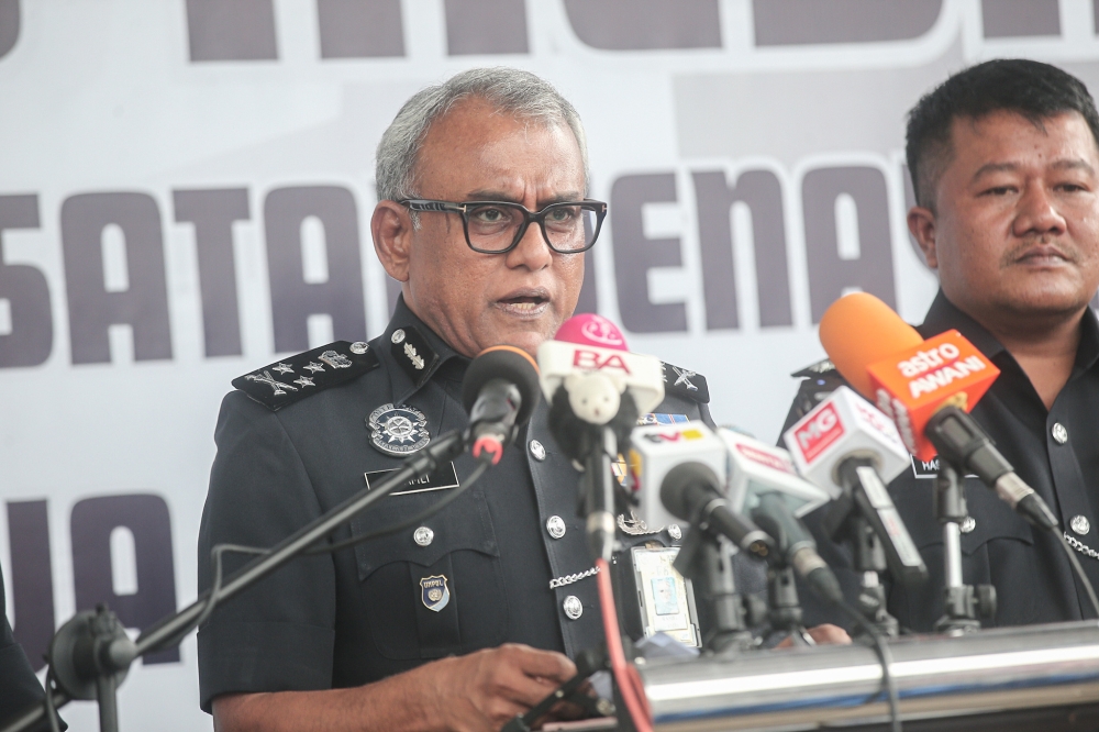 Bukit Aman Commercial Crime Investigation Department (CCID) director Datuk Seri Ramli Mohamed Yoosuf said the police are currently investigating 454 fraud cases believed to involve deepfake technology, including voice impersonation, which have resulted in losses amounting to RM2.72 million since the beginning of this year. — Picture by Farhan Najib
