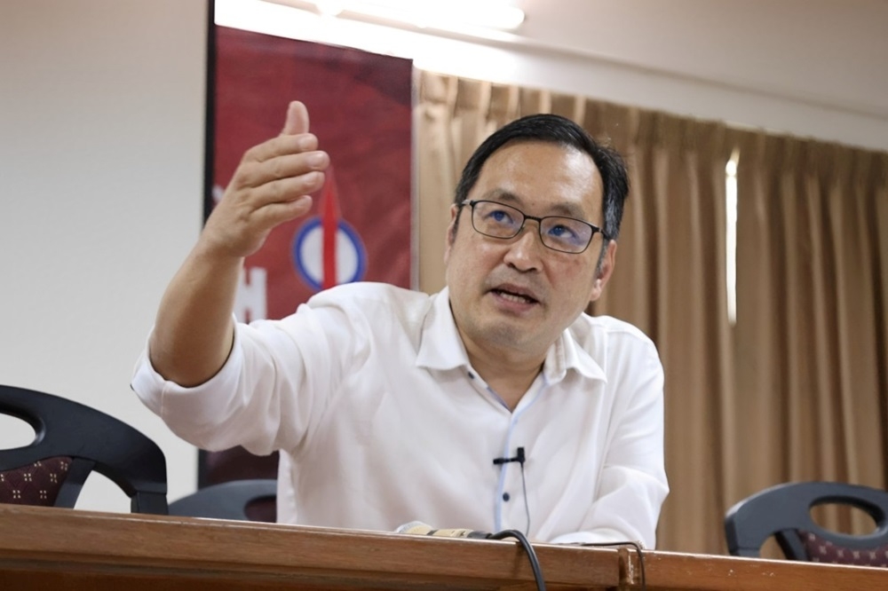 Sarawak DAP chairman Chong Chieng Jen said this promise had been repeatedly raised by Abang Johari and other GPS leaders over the past year. — The Borneo Post pic 
