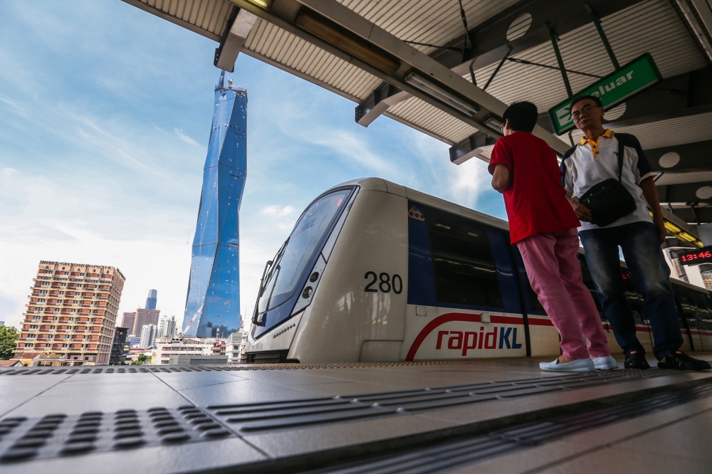The MRT3 completes Kuala Lumpur’s rail network for the convenience of those using public transport. — Picture by Hari Anggara