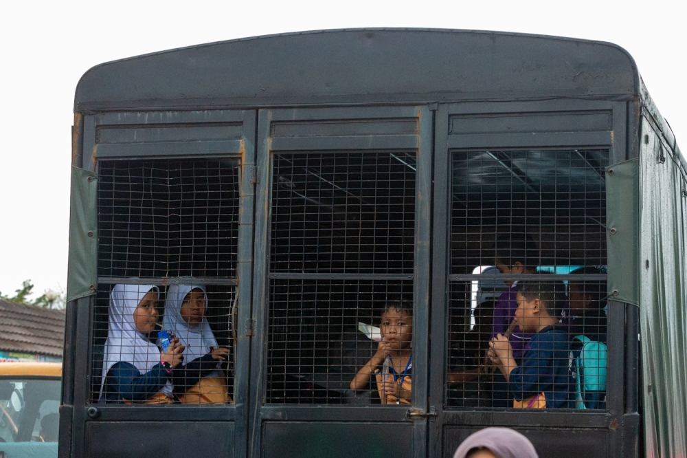 he End Detention Network said detaining children in Immigration depots or any other detention facilities, even with their parents or other family members, is never acceptable. — Picture By Raymond Manuel