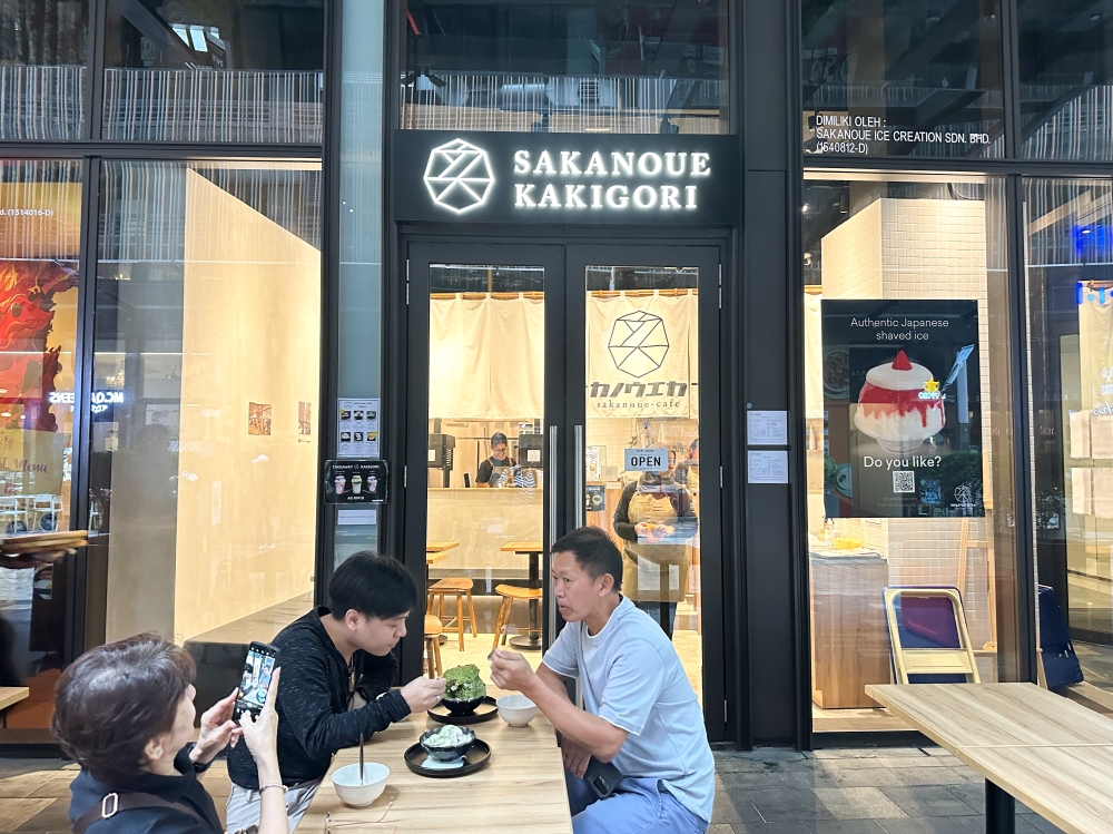 Look for the cafe at the outside part of the mall where the other restaurants are located inside Mitsui Shopping Park — Picture by Lee Khang Yi