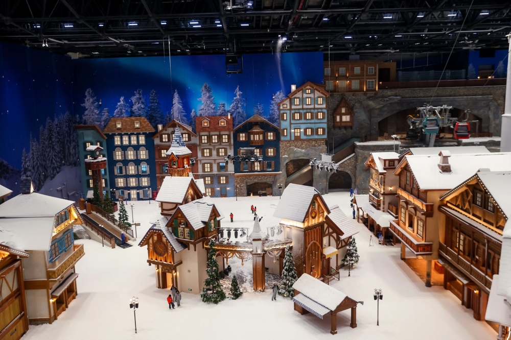 The world’s newest and biggest indoor ski resort in Shanghai, China measuring 90,000 sqm officially opened on September 6, 2024. — Facebook/Shanghai Lin-gang Special Area