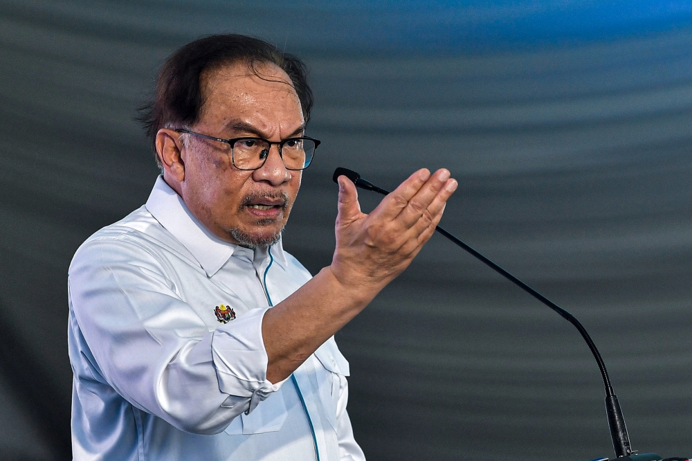 The prime minister reiterated that the government does not interfere in the investigations carried out by authorities, let alone influence the actions taken. — Bernama pic