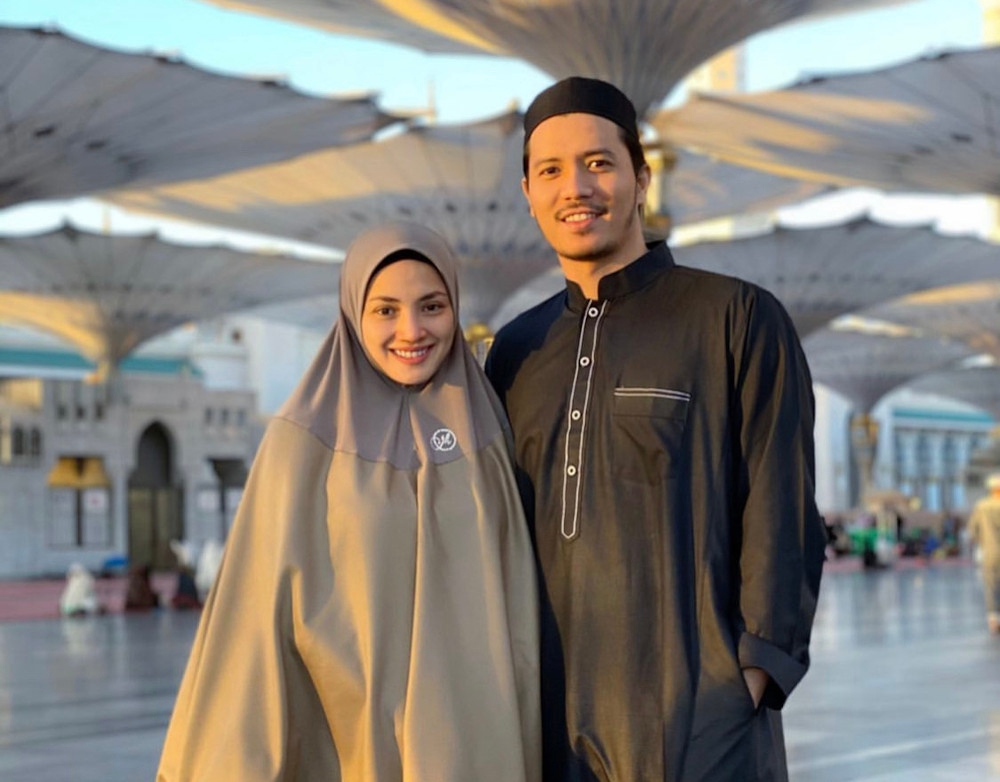 Weeks of speculation were answered today after Fazura filed for divorce from Fattah. — Picture from Instagram/missfazura