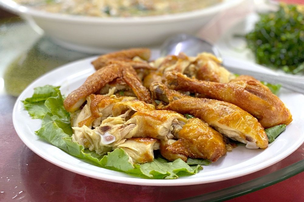 The super crispy Golden Luck Salt Baked Chicken at JB’s Happy Union Restaurant. — Picture by CK Lim