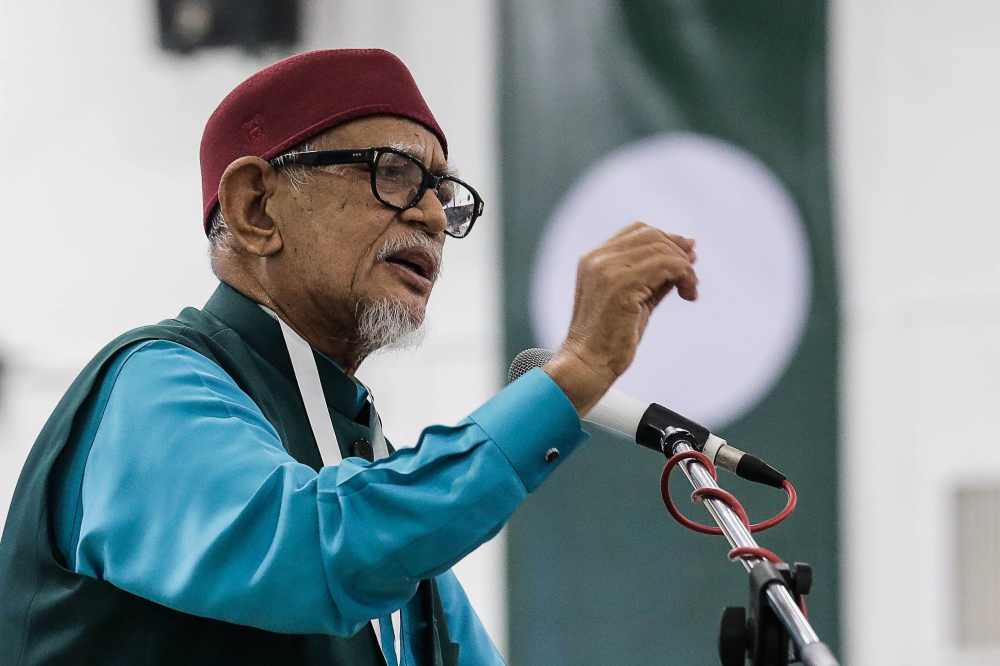 PAS president Tan Sri Abdul Hadi Awang has claimed that some religious figures are collaborating with ‘cruel’ leaders to change the religion of Allah.  — Picture by Sayuti Zainudin