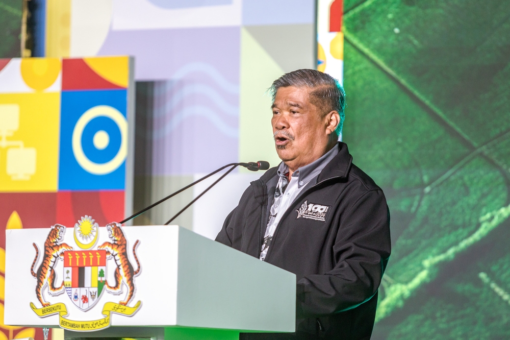 Agriculture and Food Security Minister Datuk Seri Mohamad Sabu delivers a speech during the Malaysian Agriculture, Horticulture and Agro-tourism Exhibition (Maha) 2024 at the Malaysia Agro Exposition Park Serdang (MAEPS) in Serdang September 11, 2024. — Picture by Firdaus Latif