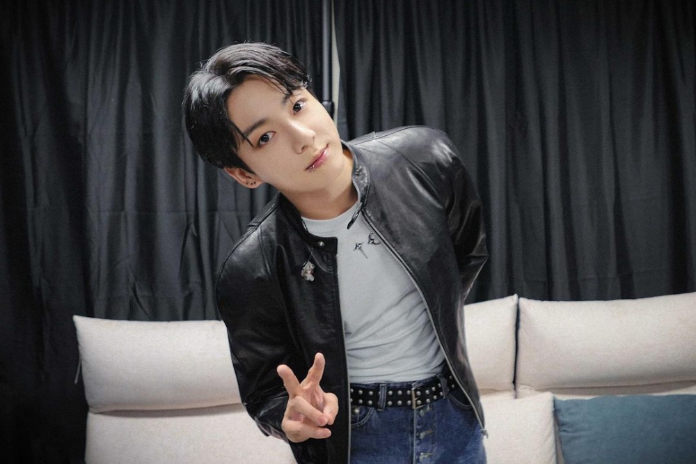 Big Hit Music have come out in support of Jungkook's cryptic posts while avoiding referencing New Jeans, HYBE, ADOR or Min Jee-jin.. — Picture from Instagram/jungkook_bighitentertainment