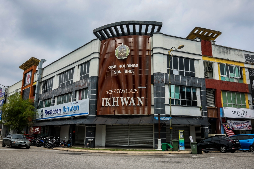 Terengganu will only issue a fatwa (edict), declaring the teachings of GISB Holdings Sdn Bhd (GISBH) as deviant, if clear evidence is presented, said state mufti Datuk Mohamad Sabri Harun. — Bernama pic
