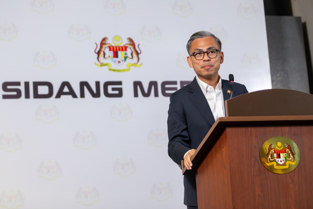 Communications Minister Fahmi Fadzil said the Malaysian Communications and Multimedia Commission (MCMC) has broadened its search on other platforms to identify accounts doing the same thing. — Picture by Raymond Manuel