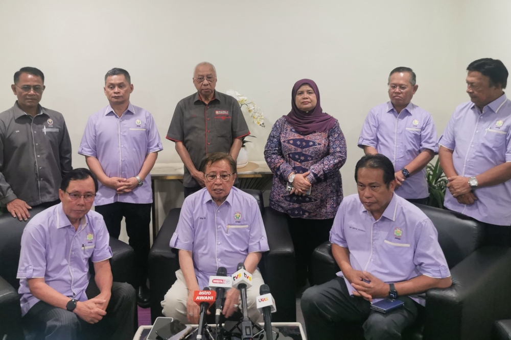Sarawak Premier Tan Sri Abang Johari Openg at a press conference after launching of Sarawak Farmers Organisation (PPNS) new headquarters, September 25, 2024. — The Borneo Post pic 