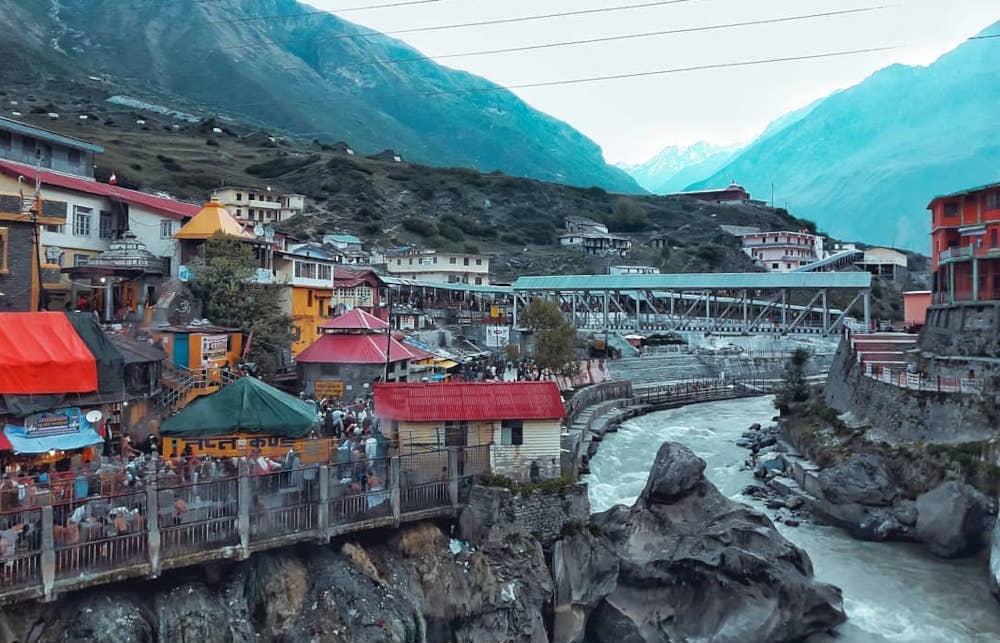 According to The Times of India, the 40-year-old doctor jumped into the river in an attempt to save his father Suresh Chandra, 67, who was caught in its strong currents. 