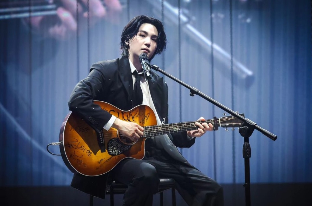 Suga rode the scooter and tripped when parking at night, according to his label Big Hit Music, which is part of K-pop firm HYBE.  — Picture via Instagram/AgusD