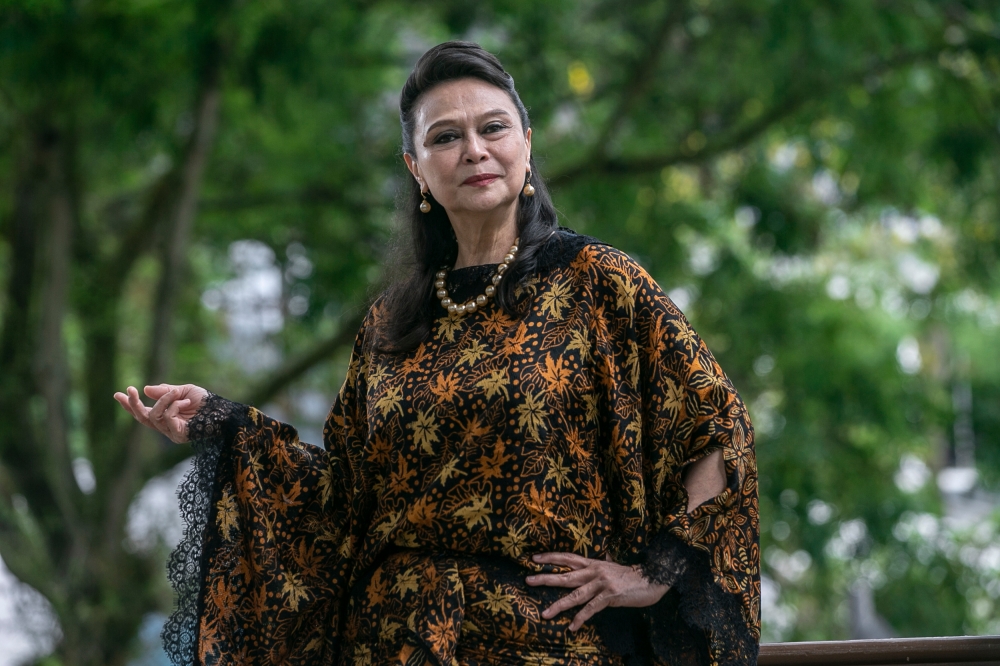 Khadijah Ibrahim pose was one of five who were injured in the accident. — Photo by Hari Anggara