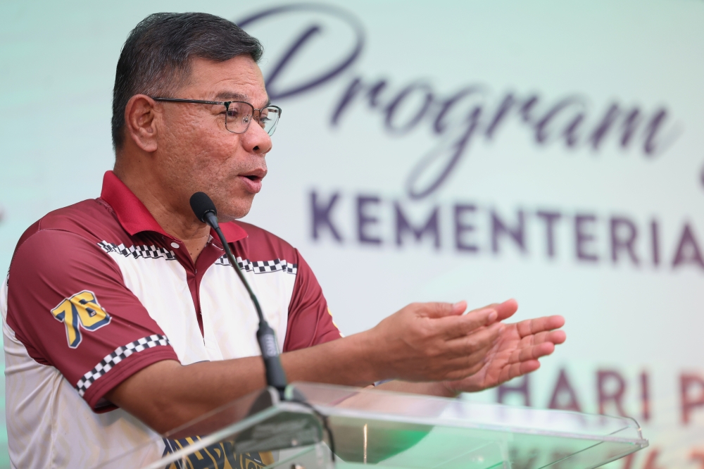 Home Minister Datuk Seri Saifuddin Nasution Ismail stated that more than 1,000 police personnel, as well as counseling and psychology experts, are engaged in the GISB Holdings case. — Bernama pic
