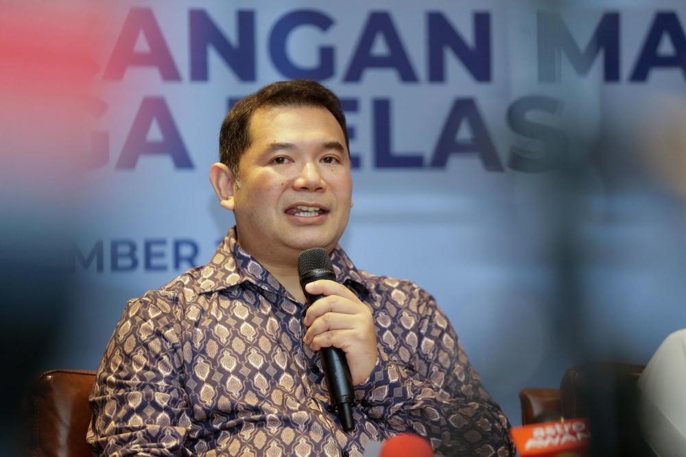 Economy Minister Rafizi Ramli said Malaysians need to understand and accept that the country, being an open market economy, is exposed to the effects arising from global economic uncertainty. — Picture by Raymond Manuel