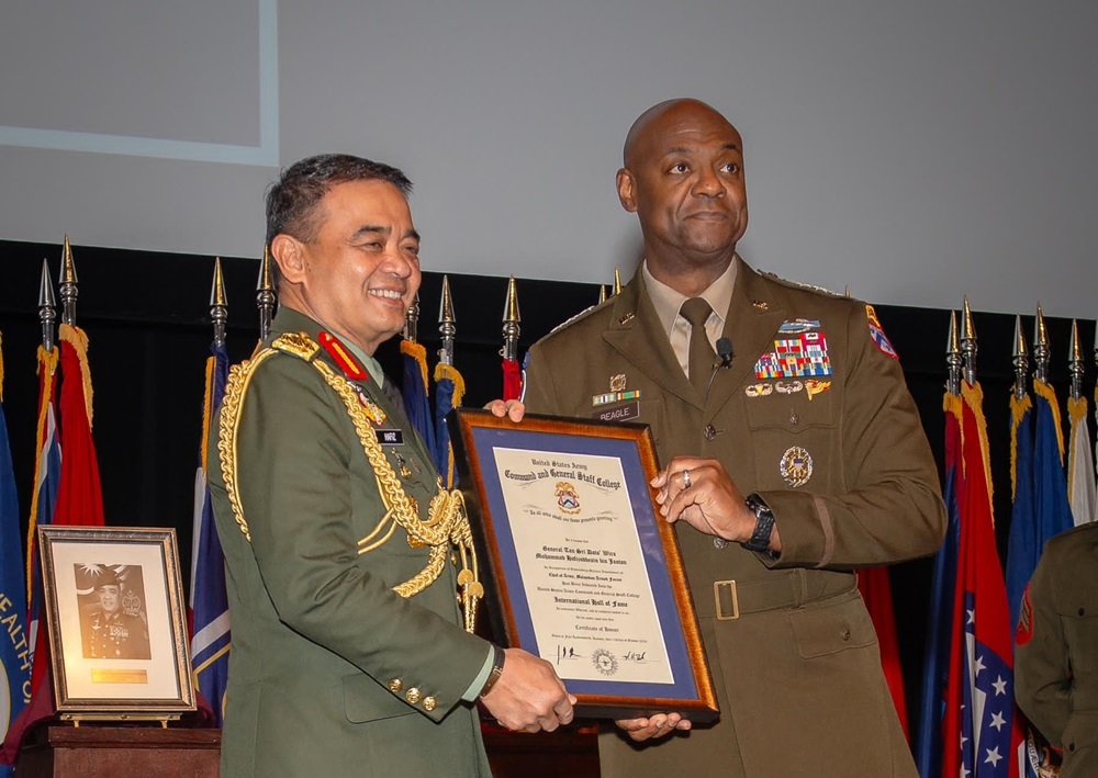 Malaysian Army Chief General Tan Sri Muhammad Hafizuddeain Jantan has been inducted as the 300th member of the International Hall of Fame at the United States Army Command and General Staff College. — Picture courtesy of Malaysian Army 