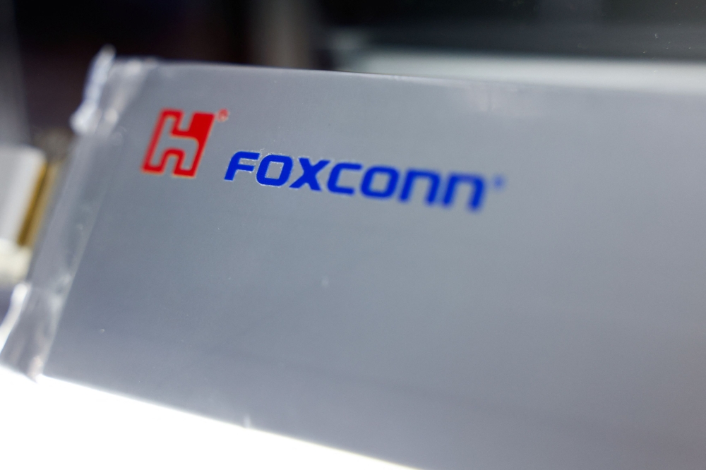 Taiwan’s government said this week that four Foxconn employees had been detained in China under 'quite strange' circumstances in Zhengzhou, home to a major Foxconn plant assembling Apple’s iPhones, on suspicion of the equivalent of 'breach of trust'. — Reuters pic