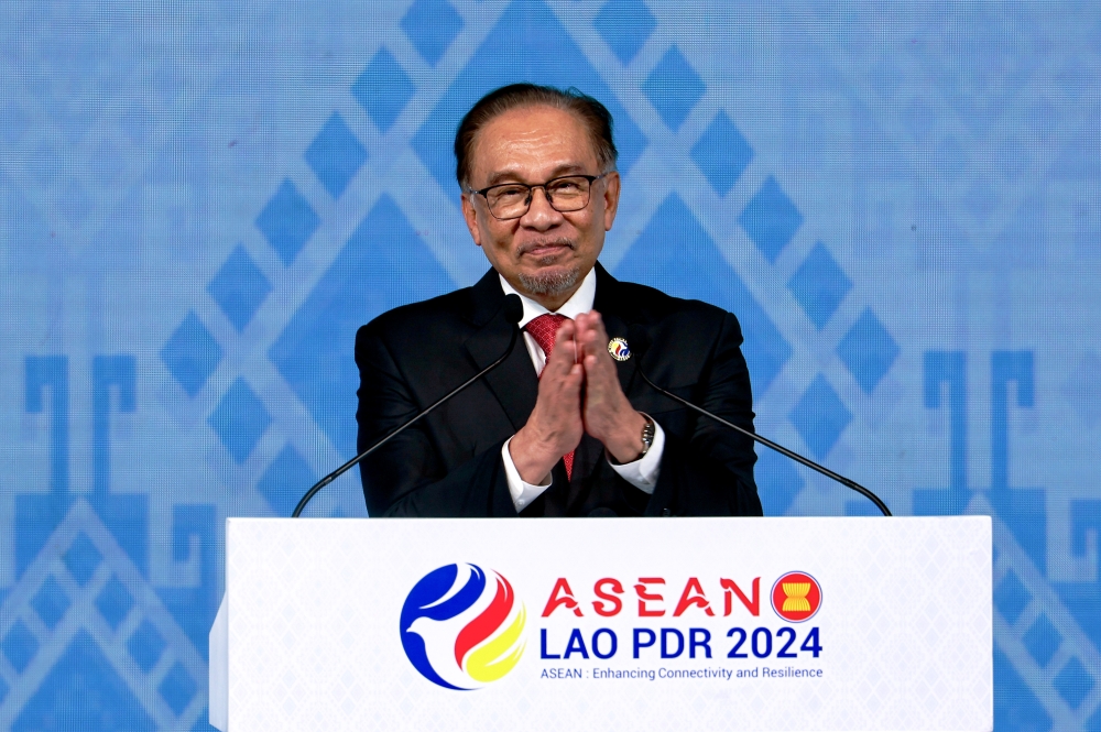 ‘We rise together to shape a shared destiny’: PM Anwar vows inclusive ...