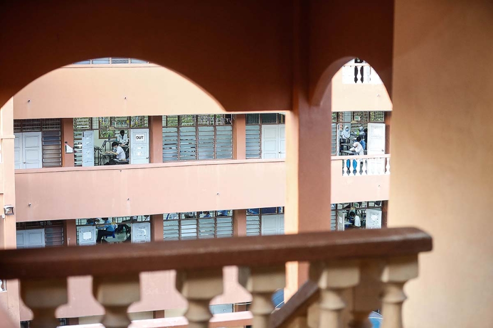 The issue of drug abuse and addiction among primary and secondary school students in the country shows a worrying trend based on National Anti-Drugs Agency statistics, recording an increase from 2020 to 2023. — Picture by Sayuti Zainudin 