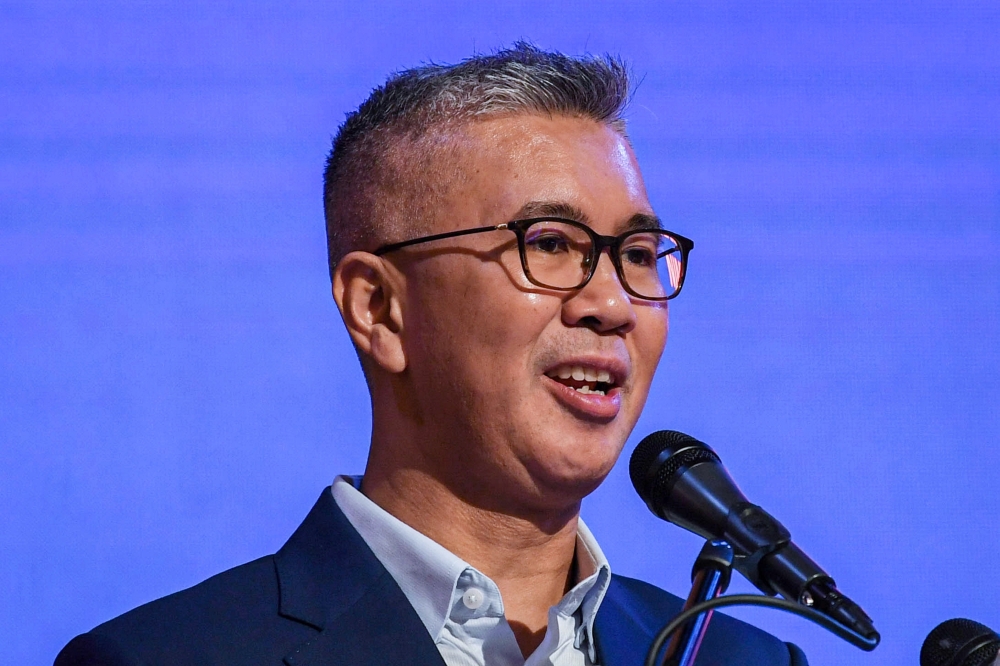 Investment, Trade and Industry Minister Datuk Seri Tengku Zafrul Abdul Aziz said the ministry will help Perusahaan Otomobil Kedua Sdn Bhd (Perodua) produce Malaysia’s first electric vehicle priced under RM100,000. — Bernama pic