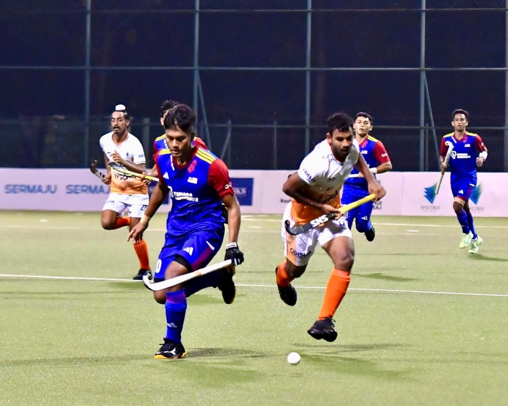 The defeat was the third in a row for Malaysia after having lost to New Zealand 2-3 in the first match on Saturday and 1-4 to Japan on Sunday. — Picture via Facebook/Malaysia Hockey Federation