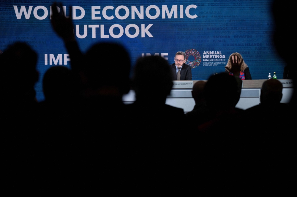 IMF forecasts global growth to slow to 3.2pc in 2024 and 2025 amid ...