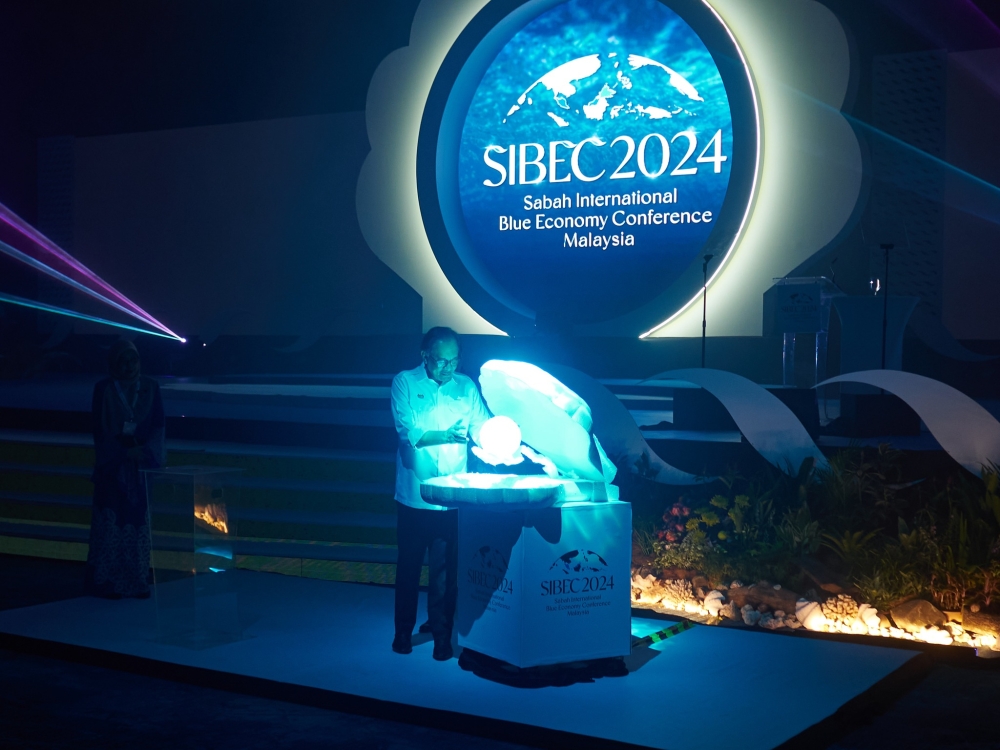 Prime Minister Datuk Seri Anwar Ibrahim launched the Sabah International Blue Economy Conference (SIBEC) 2024 at the Sabah International Convention Centre in Kota Kinabalu, October 19, 2024. — Picture from Facebook/SIBEC 024