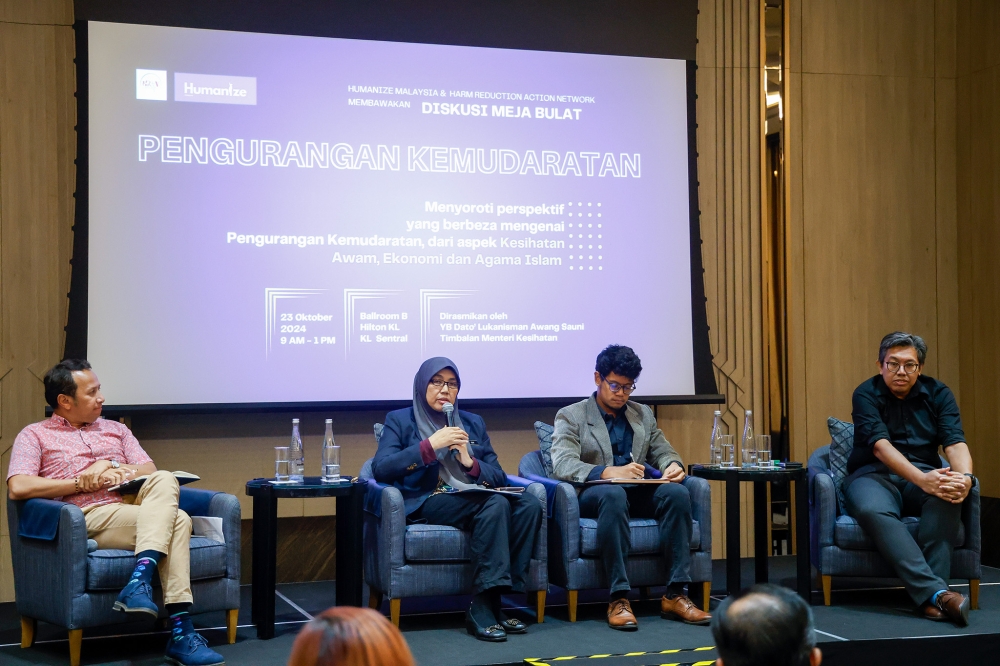 Humanize Malaysia and Harm Reduction Action Network (HRAN) hosts a panel discussion on harm reduction in HIV/AIDS, tobacco, and sugar in Kuala Lumpur. — Picture by Firdaus Latif