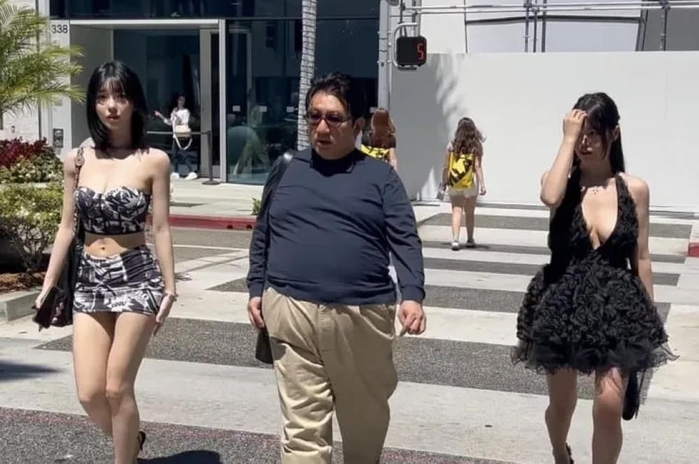 One of the revelations from the latest internal documents reveal trying to its chairman Bang more likeable, especially after his August controversy where he was snapped in the company of two influencers. — Screenshot from Youtube/I am WalKing