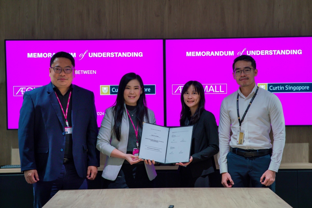 (From left) Nasrullah Abd Mutalib Mall Manager, Aeon Mall Tebrau City; Nikki Lee Chin Foong, Head of Aeon Mall Marketing; Hai Rou Pee, Senior Manager, Students Support & Services of Curtin Singapore; and Teng Kar Wai, Manager of Marketing-Curtin Singapore. — Picture courtesy of Aeon Co (M) Bhd