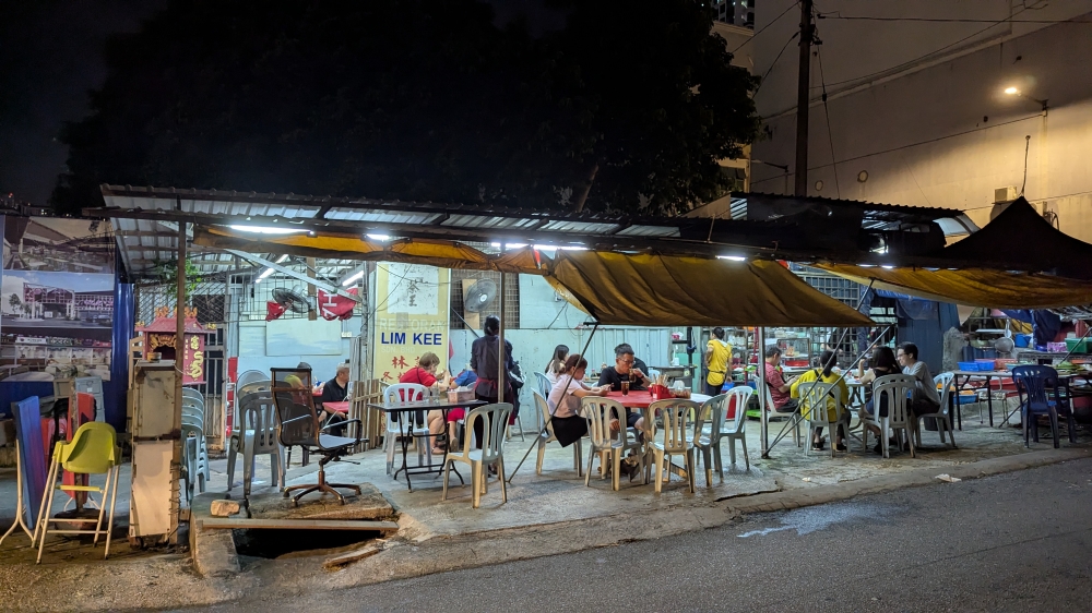 Lim Kee’s current setting.