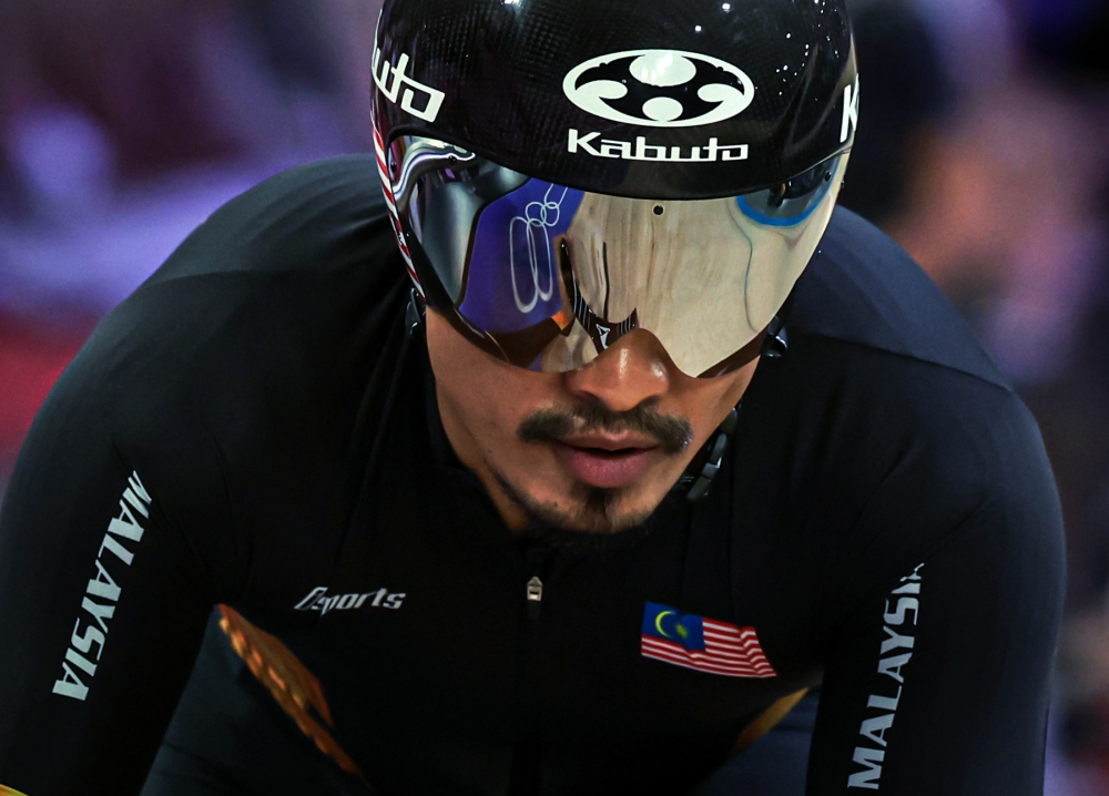 Datuk Mohd Azizulhasni Awang during one of the races in Paris Olympic 2024.  — Bernama pic