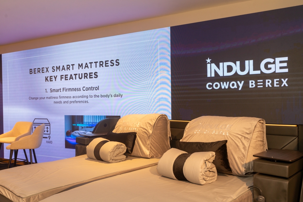 The Indulge Coway Berex bed seats come with a smart mattress and massage functions featuring Coway’s massage chair technology. — Picture by Raymond Manuel