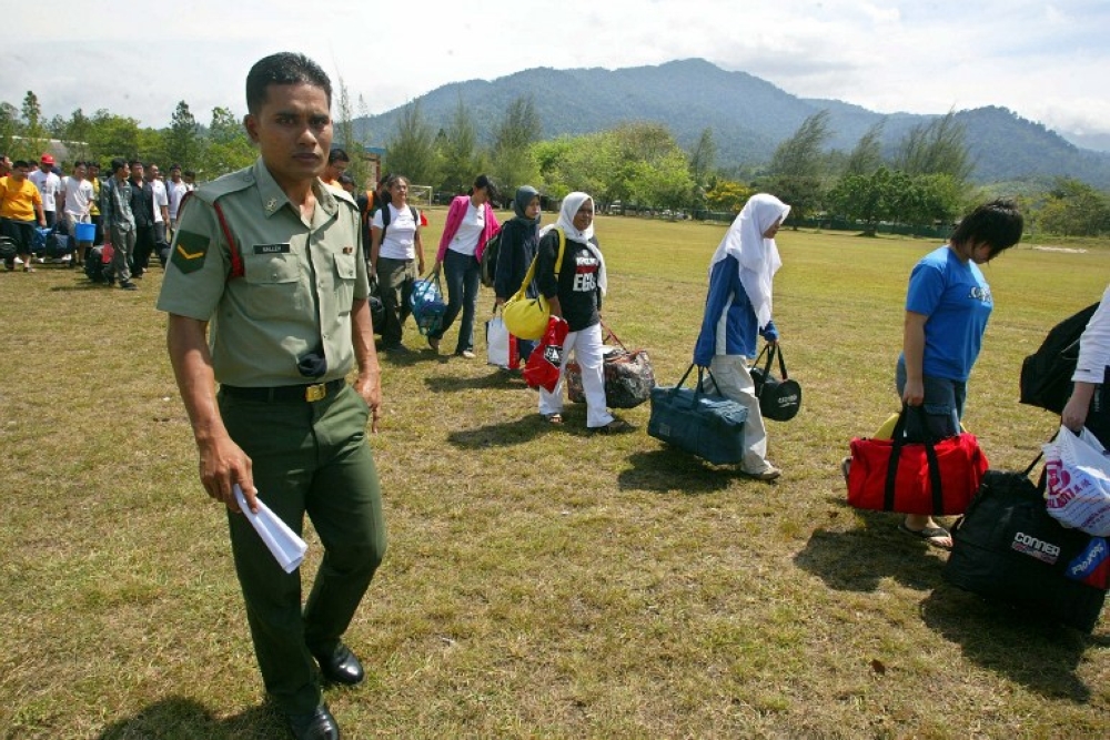 The Ministry of Defence (Mindef) will carry out a 14-day trial run for the National Service Training Programme (PLKN) 3.0 involving 200 male volunteers from January 12 next year. — AFP file pic