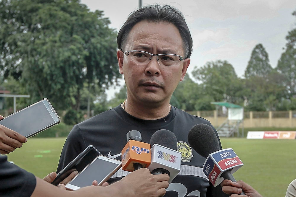 Datuk Ong Kim Swee said the first match of the Round of 16 in the Malaysia Cup against PT Athtelic FC, scheduled for this Saturday (Nov 23), will be his last as the coach of Sabah FC. — Picture by Hari Anggara