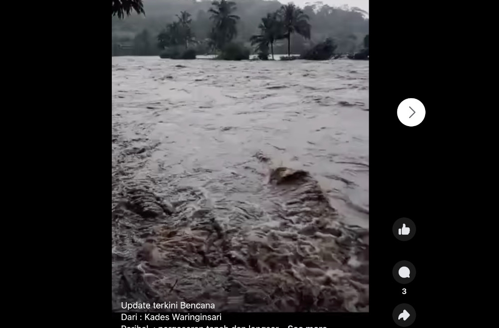 A screengrab of the flash floods. According to Sri Wahyuni Pancasilawati, head of the emergency, equipment, and logistics unit of the agency, the landslides and flash floods struck on Saturday night in Deli Serdang and Karo regencies.