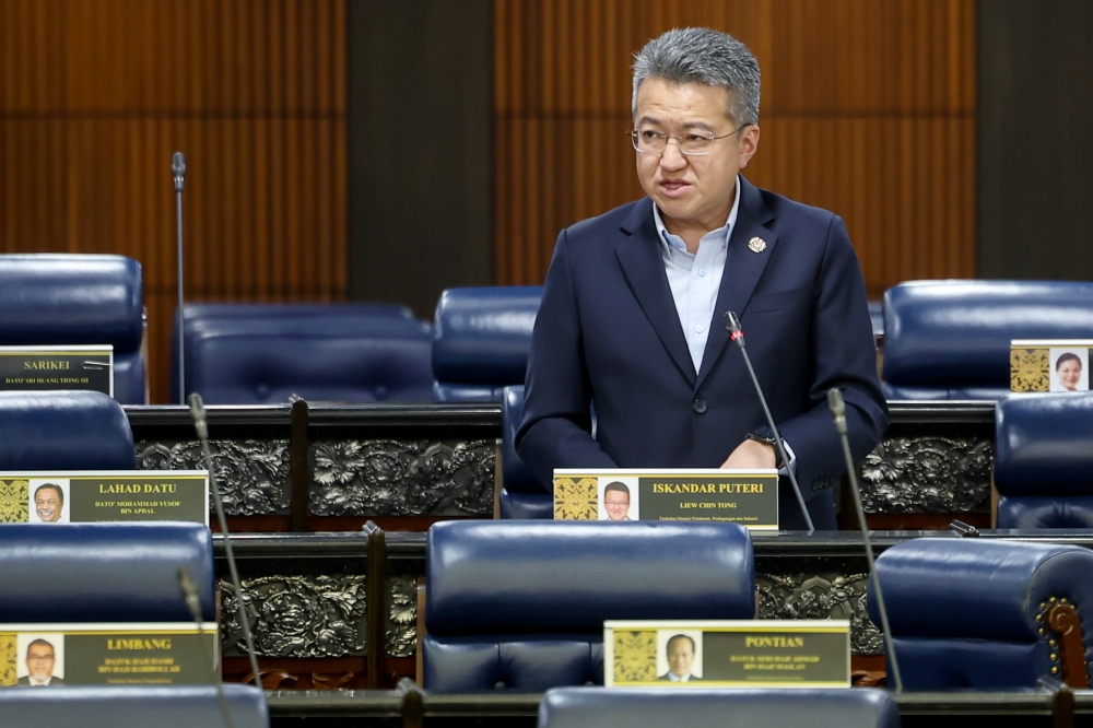 Deputy Investment, Trade and Industry Minister Liew Chin Tong affirmed that Prime Minister Datuk Seri Anwar Ibrahim and the Malaysian delegation have worked hard to build ties between the Malaysian semiconductor industry and the Brazilian semiconductor industry through Anwar’s recent working visit to the Latin American country. –– Bernama pic 